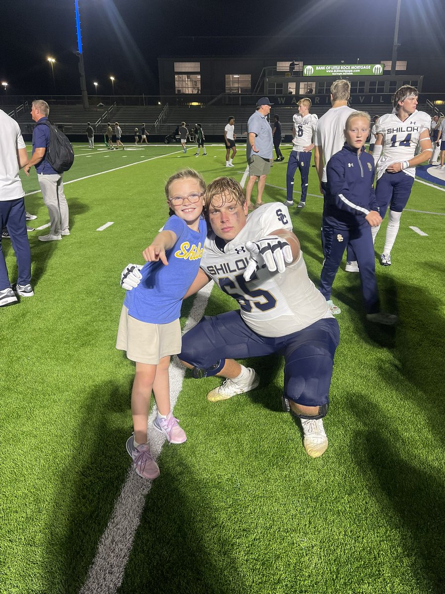 15 pancakes in the win against LRCA 🥞 
Great finish to come back for the W
350+ rushing yards ‼️<a href="/GriffinMason_18/">Griffin Mason</a> <a href="/HudsonBall22/">Hudson Ball31</a> 
<a href="/ADawson2025/">Andrew Dawson</a> <a href="/TuckerBarnard/">Tucker</a> <a href="/bwidger64/">Brad Widger</a>