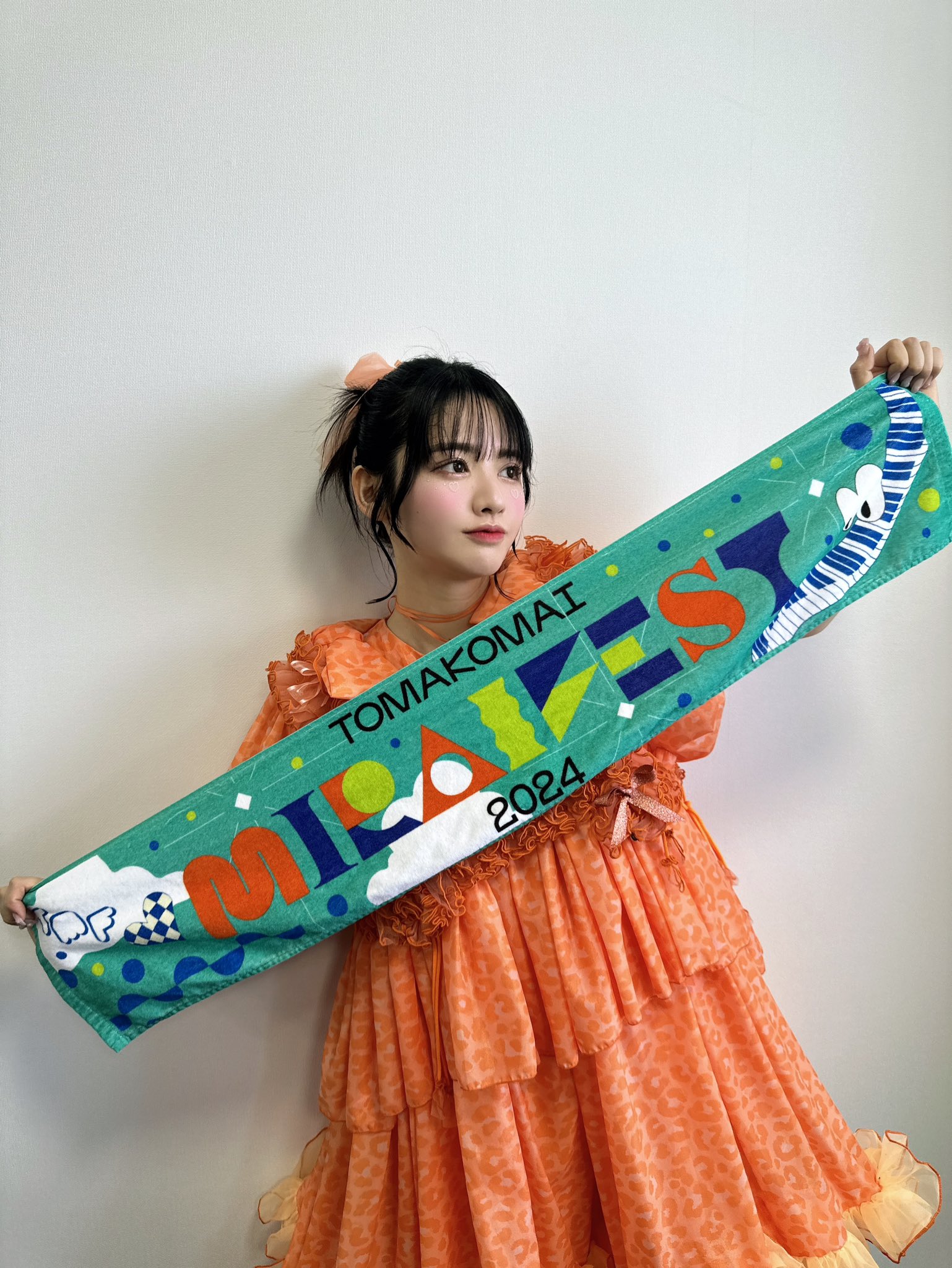 2023 Lucky Fes FRUITS ZIPPER全員サイン入りタオル人気 商品