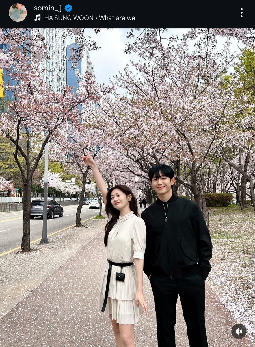 mylizsy's tweet photo. her first post with bgm and it's with him 😭🫠 https://t.co/ezxT1cATdP