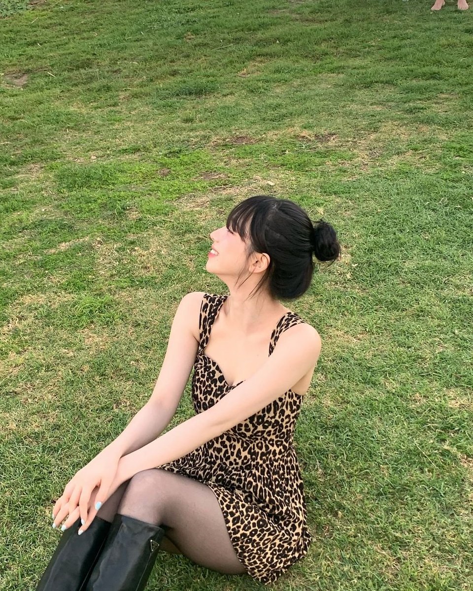 karina tweet media