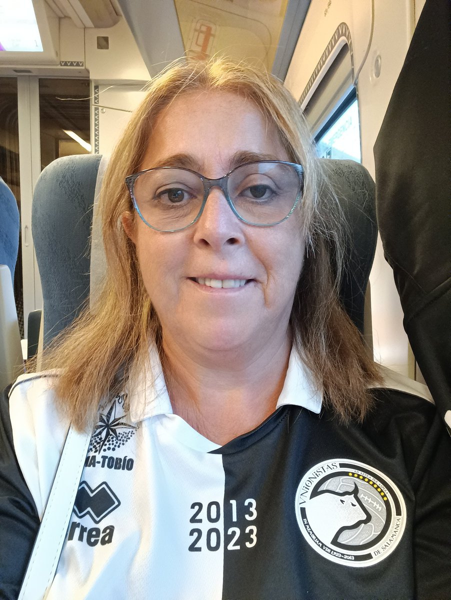 Camino de Salamanca para continuar viaje a Ponferrada a ver a <a href="/UnionistasCF/">Unionistas de Salamanca CF</a>, allí me encontraré con los compañeros de <a href="/ExiliadosUSCF/">E ❌ I L I A D O S</a> para disfrutar del partido de nuestros equipo.