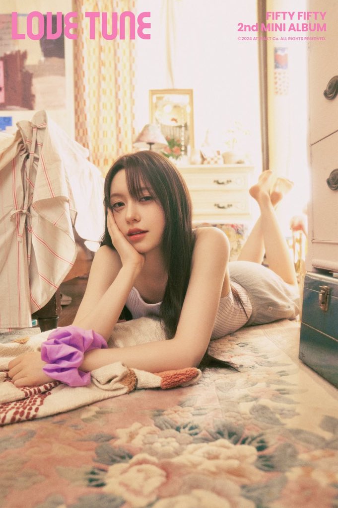 chsanelle's tweet photo. Look at my concept photo : 𝓛𝓞𝓥𝓔 version. .𖥔 ݁ ˖ 🩷 https://t.co/HIMTuNajG4