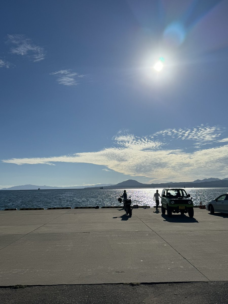 hitonet4919's tweet photo. すっかり秋の空ですね♫ https://t.co/532xkZd6lF
