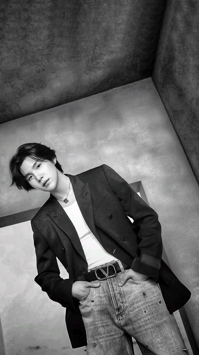 DD⁷ and its 🅑🅣🅢 🅨🅔🅐🅡 !!! tweet media