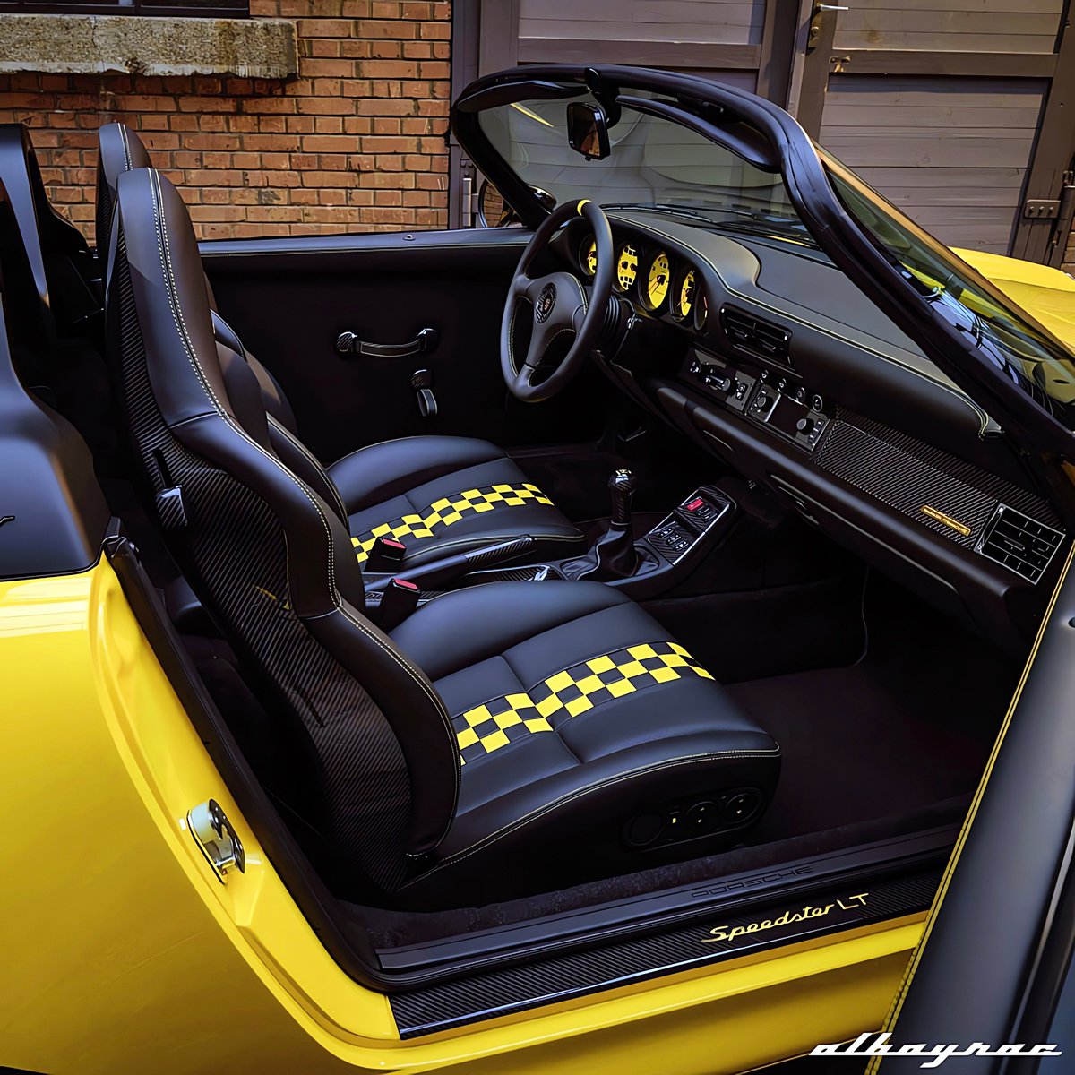 albayrac's tweet image. Porsche 911 Speedster Type 993. Porsche'nin hiç üretmediği, ama 2024'de müşterisinin cömert teklifi sonrası fabrikada one-off olarak ürettiği 993. Neden olmasın?
.
#Porsche #911Speedster #Albayrac #TailorMadeAutomobiles