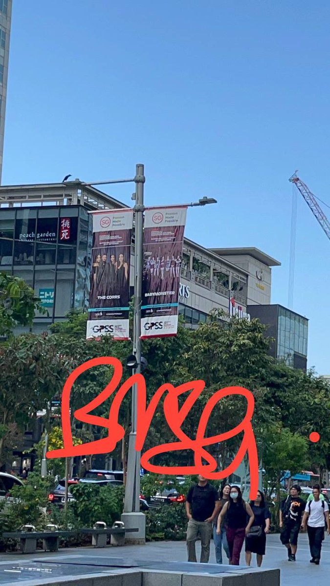 BAEMON_SG's tweet photo. FORMULA 1 advertising along Orchard Road and we got BABYMONSTER on the street lamp alongside other big artists!! 

😭😭

#RUKA #ASA #AHYEON #PHARITA #RAMI #RORA #CHIQUITA #SINGAPOREGP #F1 #BABYMONSTER #SGMONSTIEZ #MONSTIEZ https://t.co/DdB28Epy9u