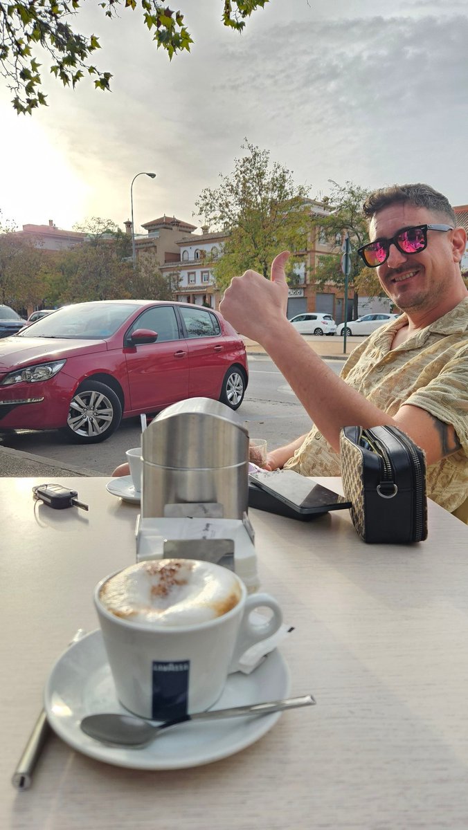 Alehiaseth's tweet photo. Gm! Gmap! Gmeow! Green morning here and everywhere! Here we are with @AlhambraInmersv starting a glorious day, heading to meet with the powermappers @Decentrachad and @StrawberryOVR, the #OVR #map2earn #maptheworld #depin @OVRtheReality family is getting united 😎🍀💚🫂 https://t.co/DNdg8oQ4wi