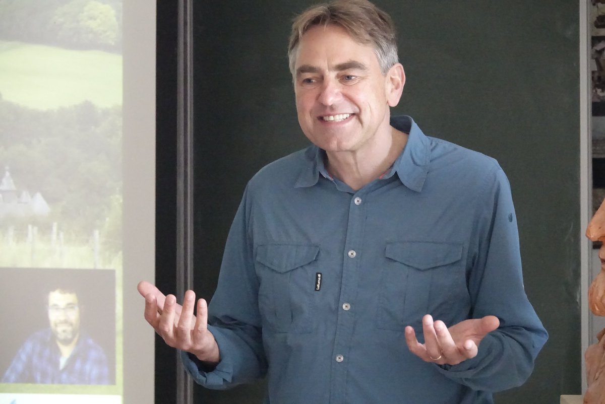 Negotiating multifunctional landscapes: Where values and needs clash? Francis Turkelboom, Alternet Summer School #biodiversity #nature #landuse #conflict #stakeholder #engagement #AlternetSummerSchool