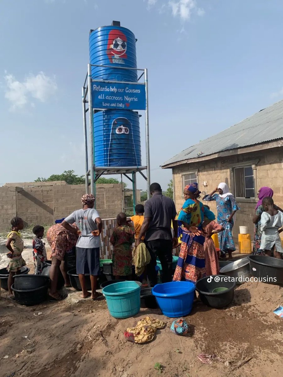 0xPajke's tweet photo. Reminder that this water fountain exists somewhere in Africa https://t.co/RYFzCnI3eu