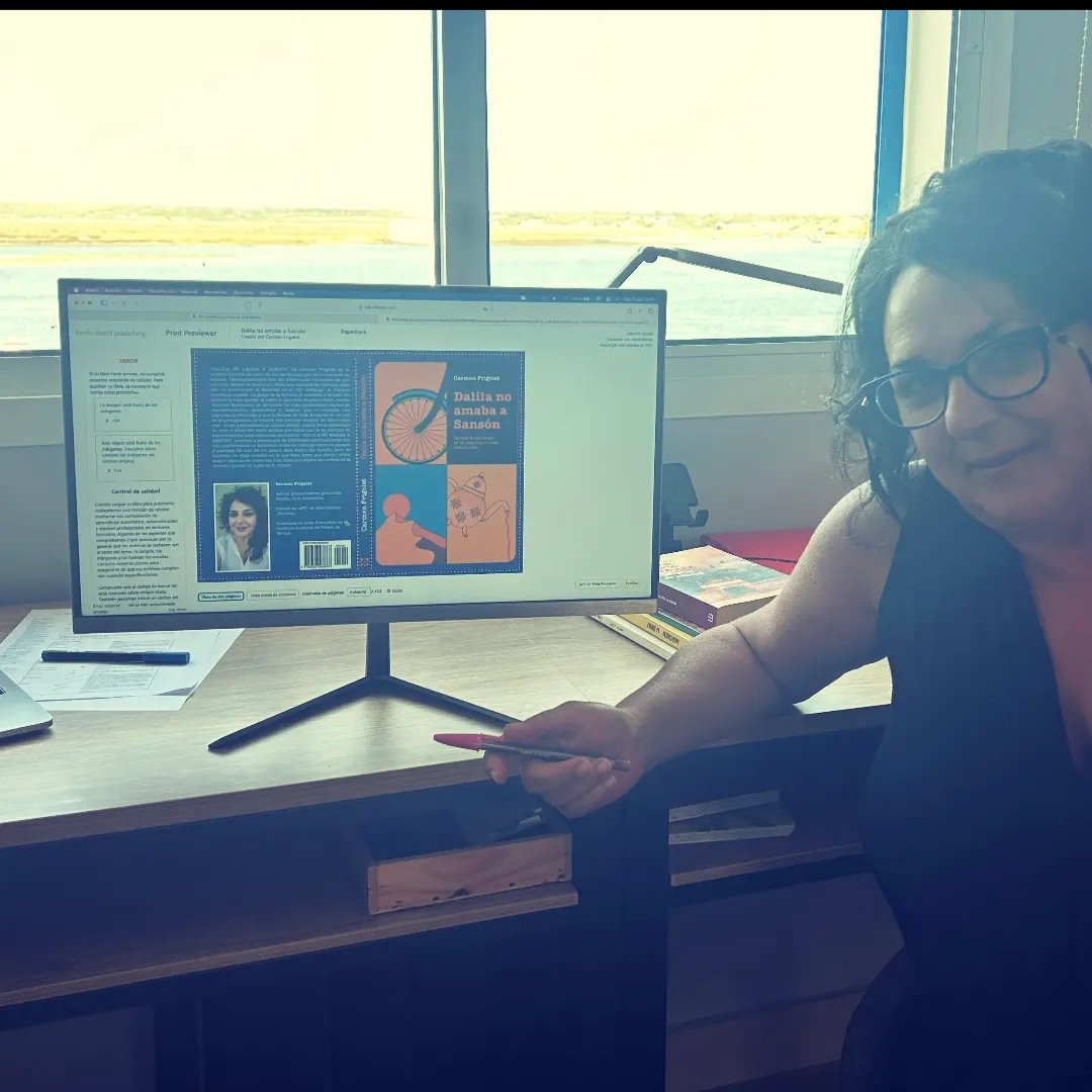 AcabodepublicarmiprimerlibroenAmazon.Enbreve, másnoticias.