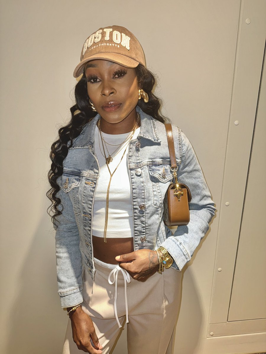 Elaine Thompson-Herah tweet media