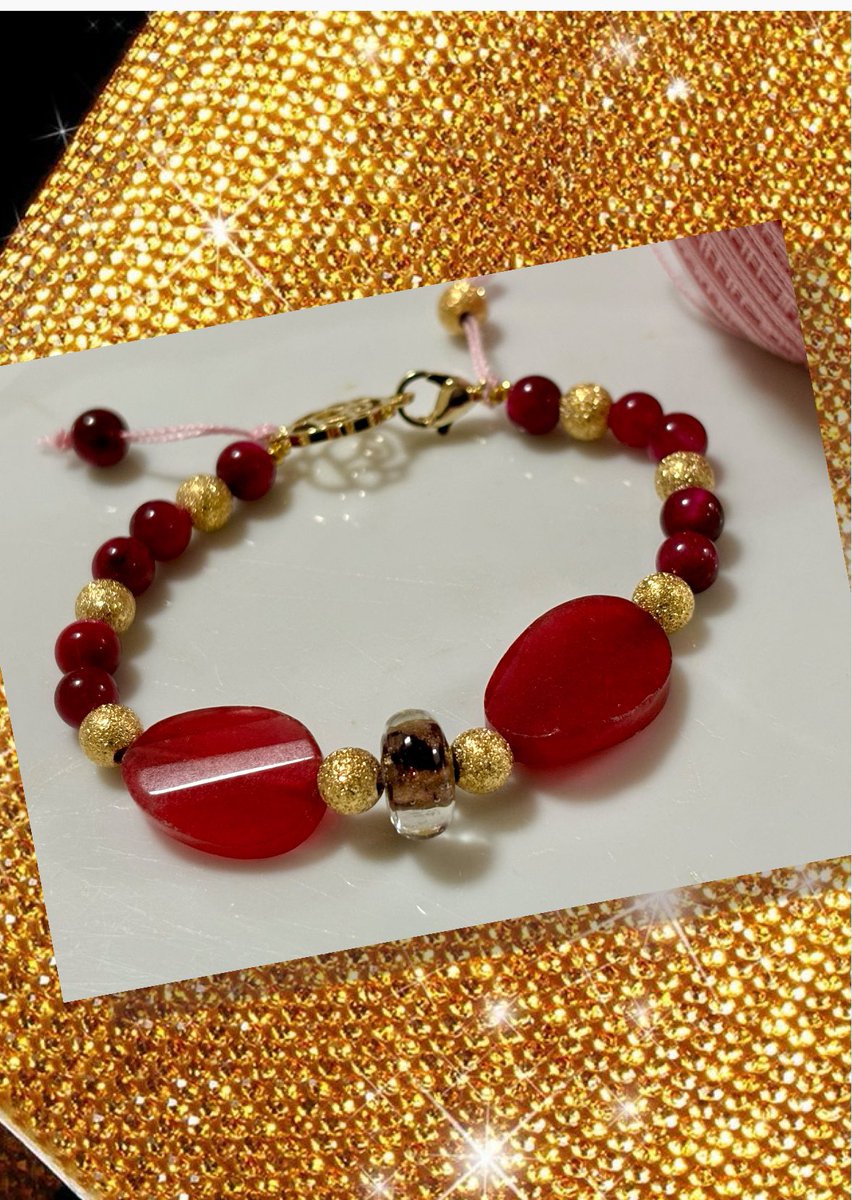 TokyoBegums's tweet photo. #ルビーカラーアゲート
Today’s creative mood 
#rubycoloragate #rubycolor
Colorful bracelet design 
#ブレスレット 
#beads #crystal ✨ #bracelets ✨✨
 #handmadeaccessory #ハンドメイド #ビーズ #ビーズアクセサリー  #一点物 #一点物アクセサリー #一点物デザイン  #colors #design #ピンク https://t.co/fLrliWidnB