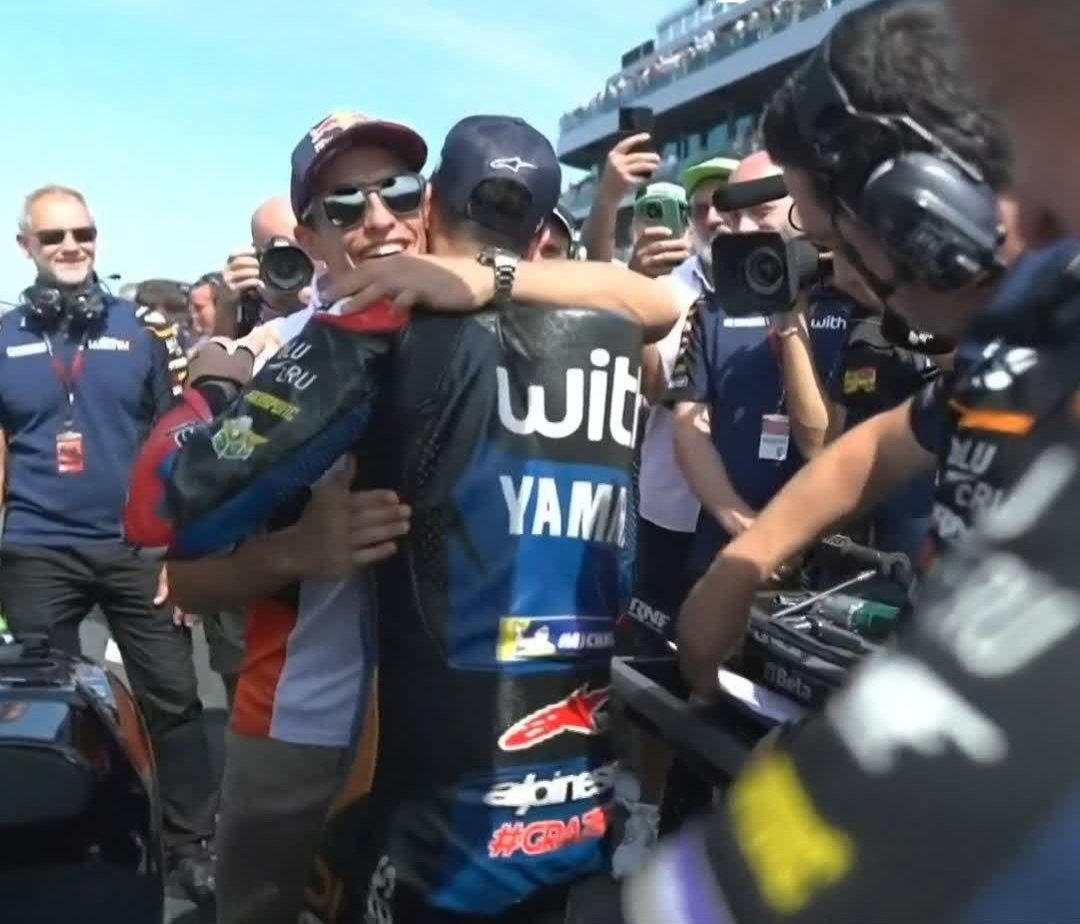 "Whether you are a <a href="/marcmarquez93/">Marc Márquez</a> fan or not, with everything that has happened to him, it is a wonderful story. Seeing him so competitive again is something that makes me very happy for him."~<a href="/AndreaDovizioso/">Andrea Dovizioso</a>