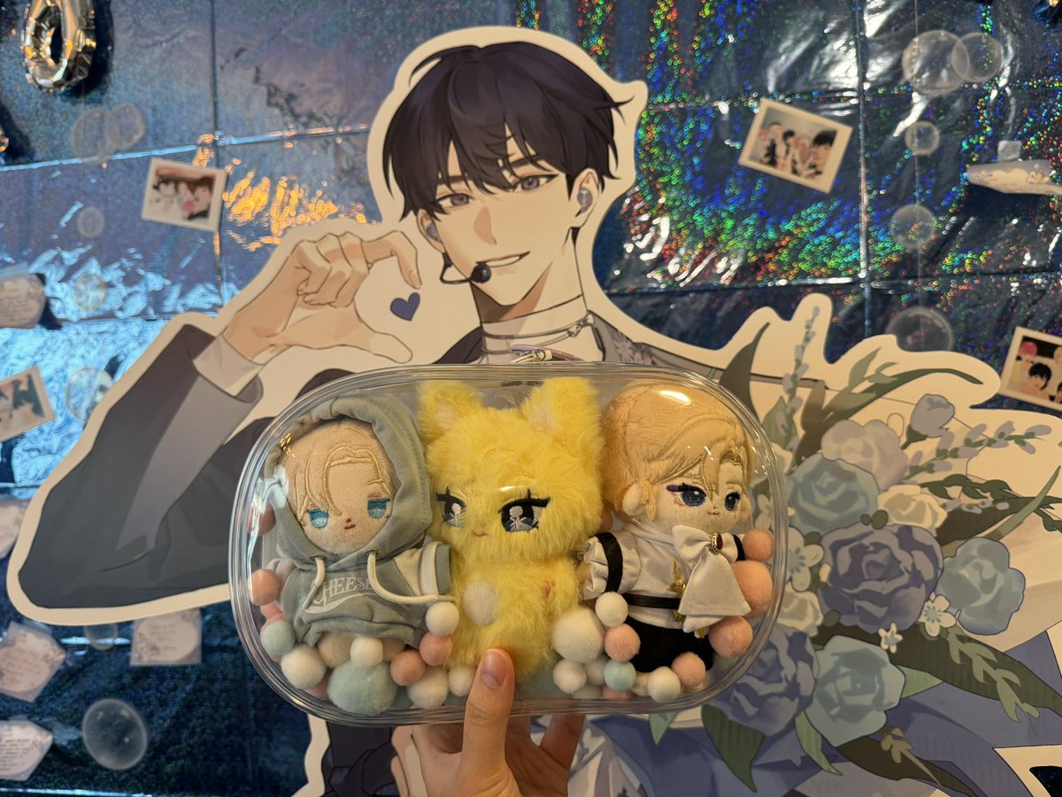 noahsbell's tweet photo. #BluePaletteYejun Happy Yejun Day 💙🐬 https://t.co/0ww0UNhFF9
