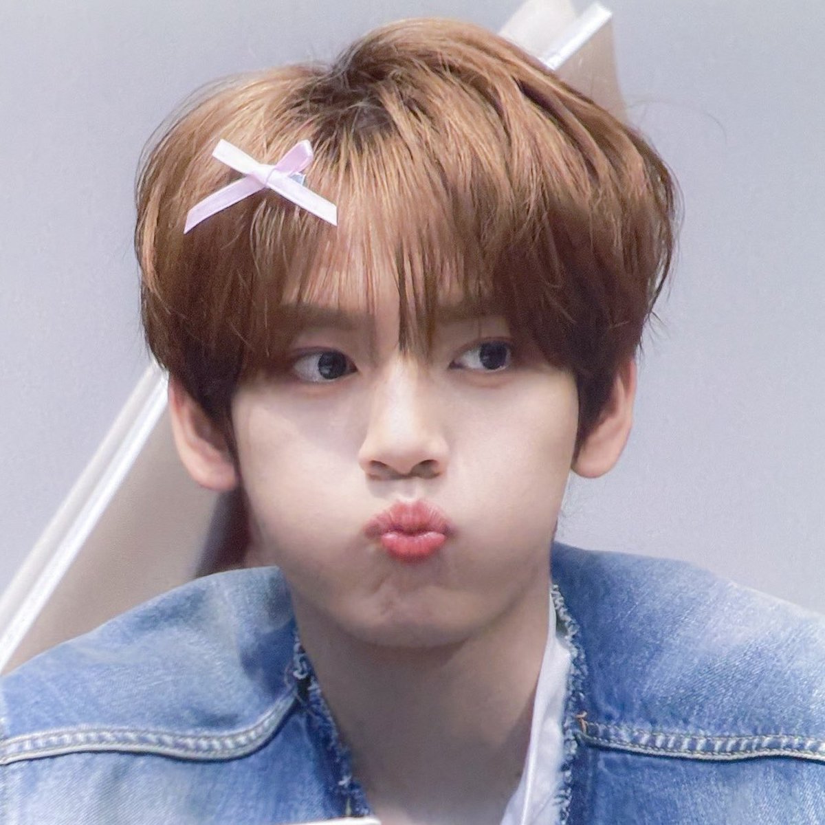 pocketsizeyujin's tweet photo. https://t.co/aChHvuJBsC