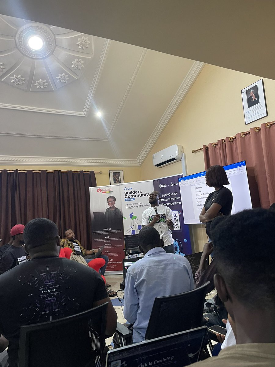 network_surgeon's tweet image. Africa Let’s Build on @LiskHQ 

Ghana 🇬🇭 Road Show happening now  @ayahq_ 

Lisk a member of the Optimism Superchain is contributing to onboarding the next 1B People to Web3.

#LiskXAyaRoadshow
#OnChainBuildersProgram
#GoLisk
#BuildOnLisk
#LiskGhana
