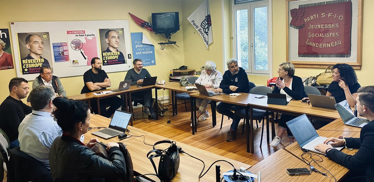 Tristan Foveau (@tristanfoveau) on Twitter photo Premier séminaire de travail consacré à la préparation des prochaines municipales autour de la <a href="/fede_PS29/">Les socialistes du Finistère</a>, de l’<a href="/UESR29/">UESR 29</a>, de nos parlementaires socialistes et de <a href="/FinistereSolidR/">Finistère & Solidaires</a>.
Les socialistes sont au travail pour les prochaines échéances territoriales ! Premier séminaire de travail consacré à la préparation des prochaines municipales autour de la <a href="/fede_PS29/">Les socialistes du Finistère</a>, de l’<a href="/UESR29/">UESR 29</a>, de nos parlementaires socialistes et de <a href="/FinistereSolidR/">Finistère & Solidaires</a>.
Les socialistes sont au travail pour les prochaines échéances territoriales !