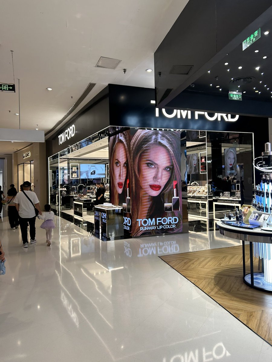 DanielleLiuXD's tweet image. Beijing, China #AngelinaJolie