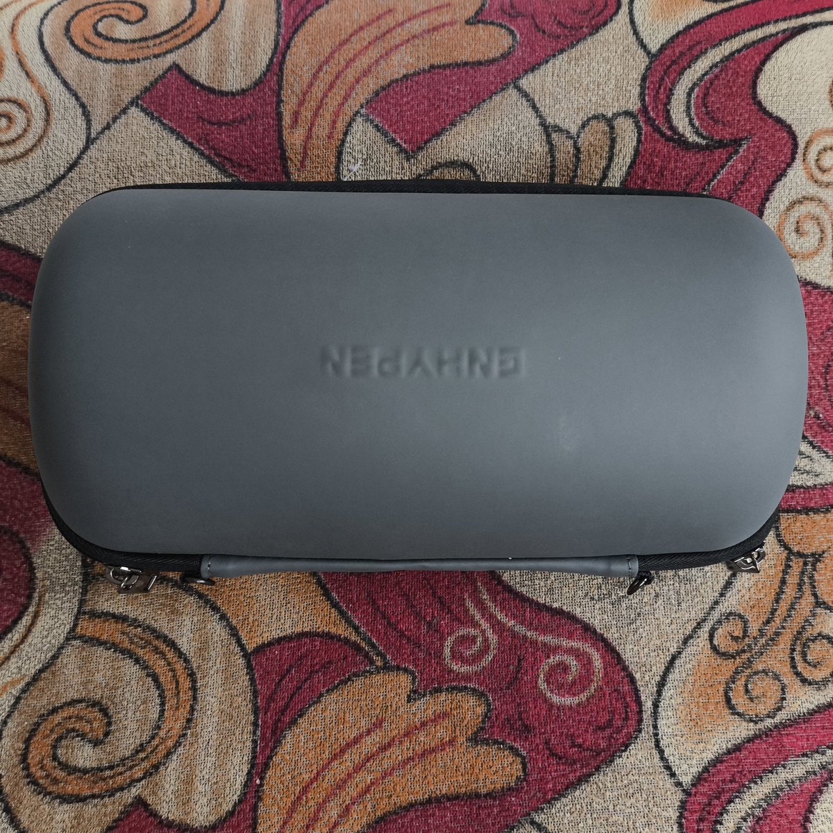 nishimurakartz's tweet image. wts lfb ph 

enhypen lightstick bag
- complete inclu
- 450 dop ; 400 payo
- direct jnt 
if inch please dm po ^^

rfs: decluttering