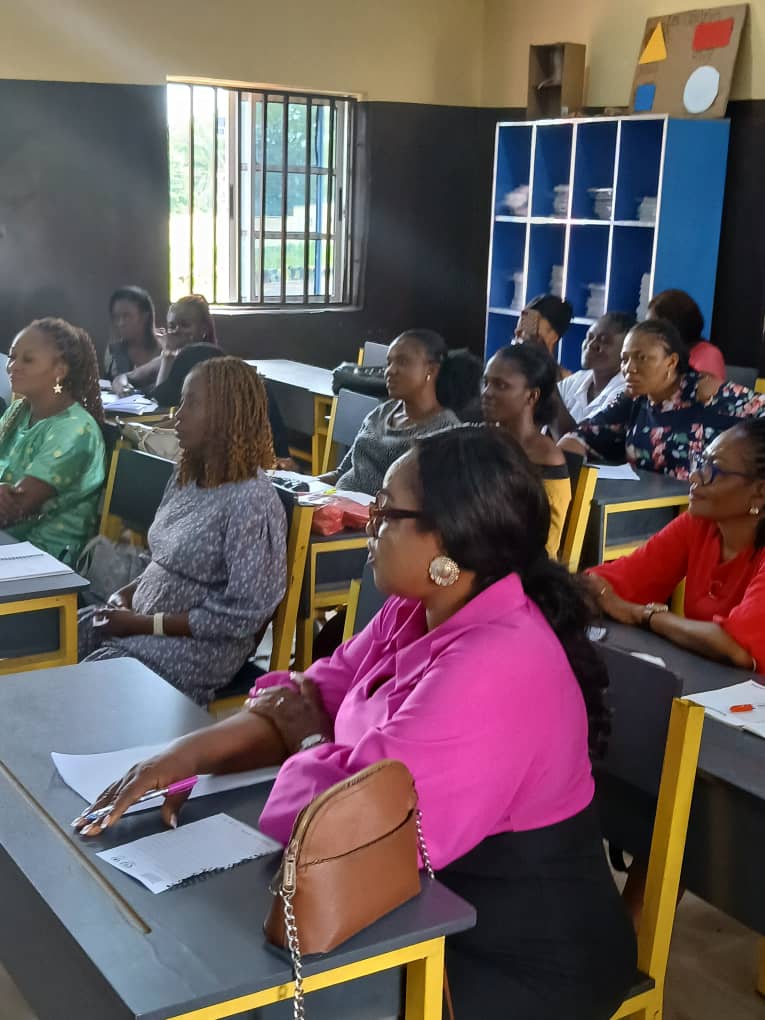 ENUGU SMART GREEN SCHOOLS tweet media