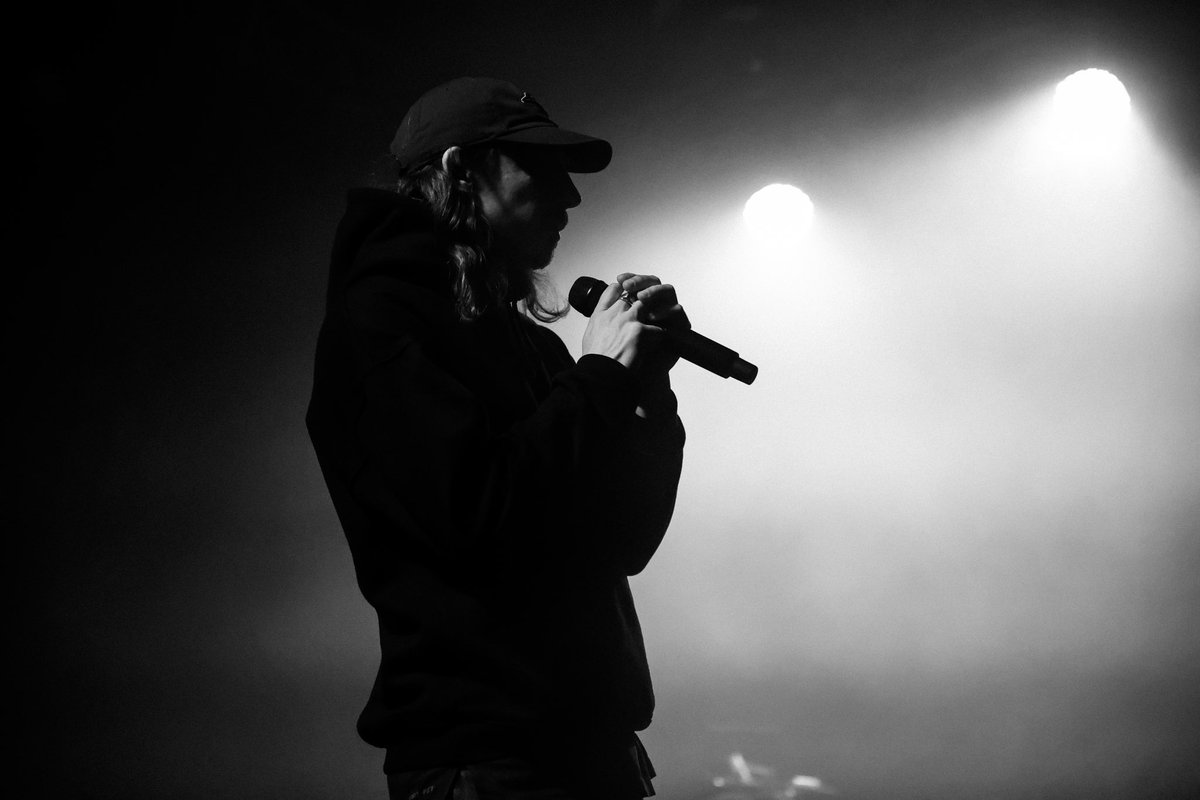 « Fuir le réel, mon obsession… »
🎤👤: <a href="/NeraShien/">Shien Nera</a> / <a href="/75eSession/">75e Session</a>