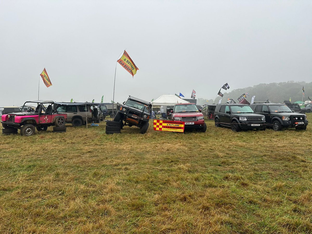 L&R4X4Response tweet media