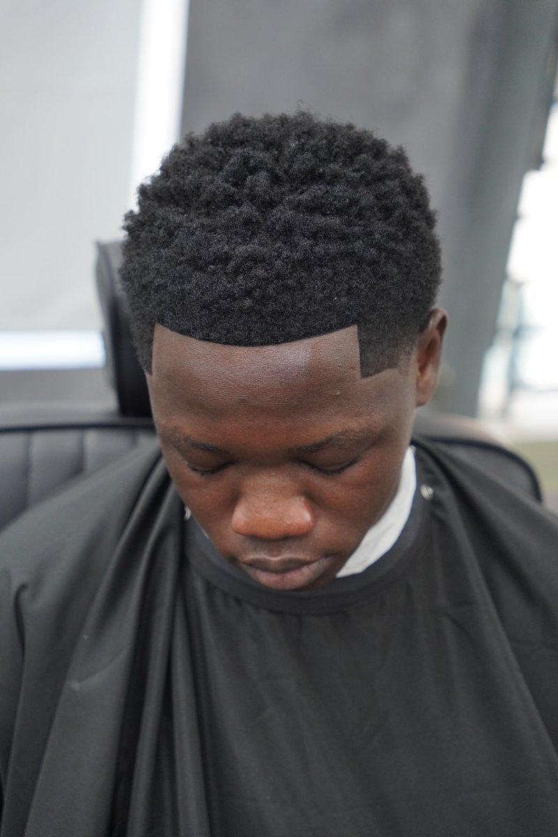 Topzycut's tweet photo. from Femi           to                Pa Salieu https://t.co/c6emzf4Ud8