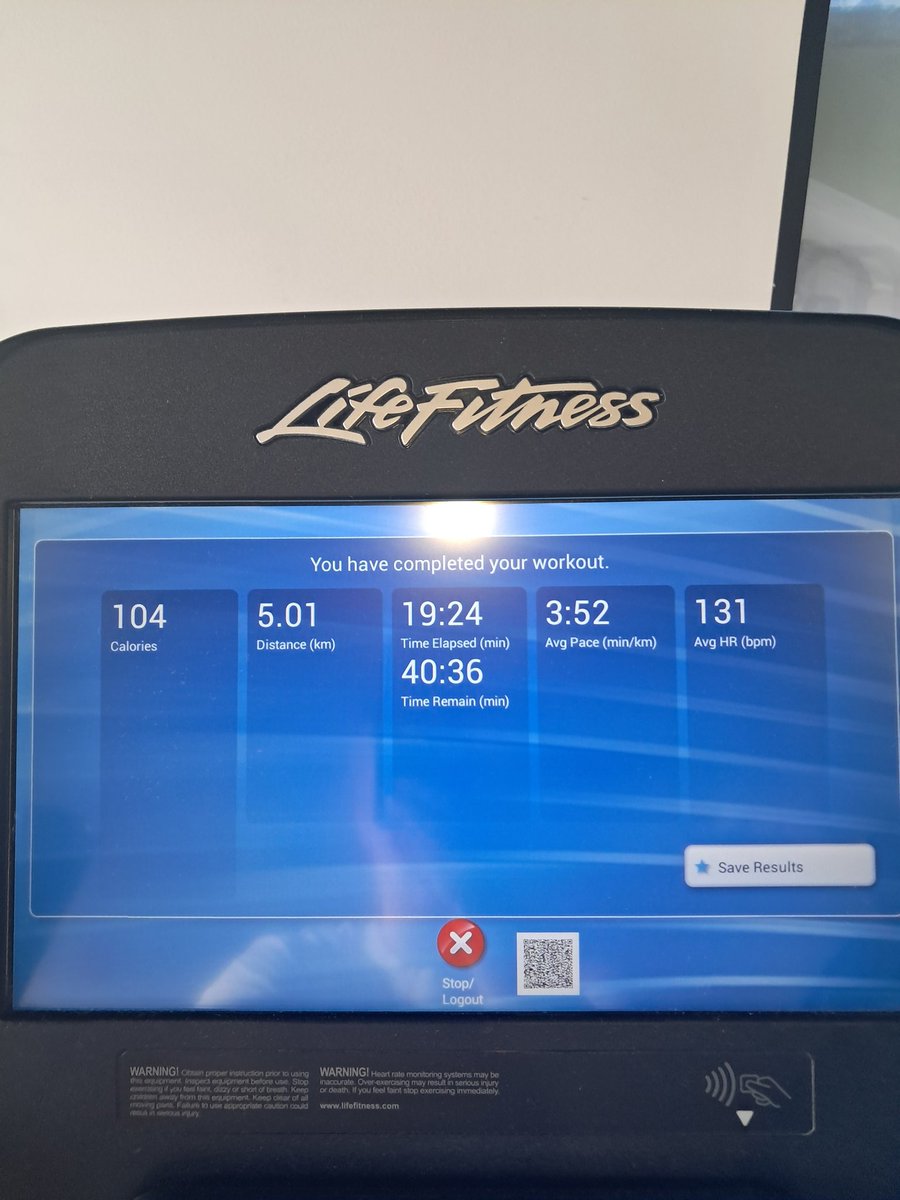 StrangeMagic777's tweet photo. Stairmaster ain't no joke 😭 https://t.co/T24CfBqqyP