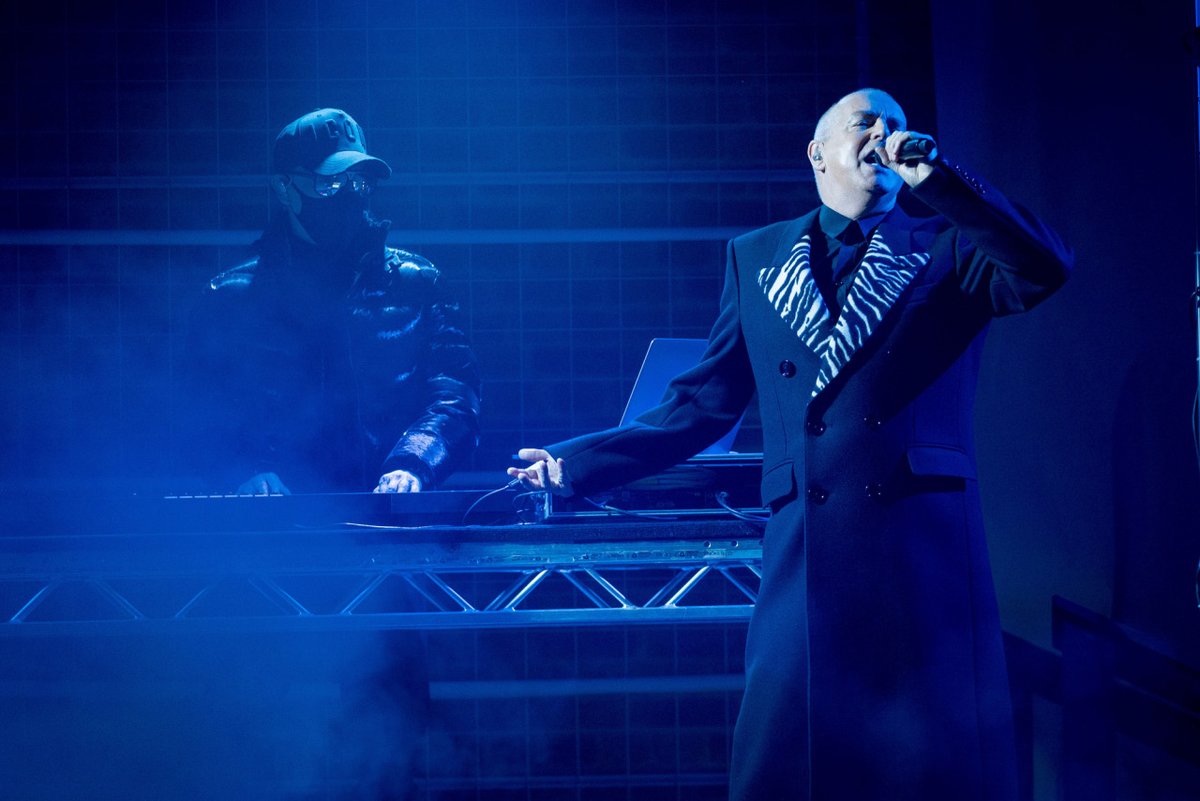 petshopboys's tweet image. Pet Shop Boys’ @BBCRadio2 In The Park set will be broadcast in the UK on @BBCTwo TV at 10 pm BST this Sunday night, followed at 11:25 pm by a repeat of “Pet Shop Boys at the BBC”. Details at the links below.

#Dreamworld #R2ITP #PetText