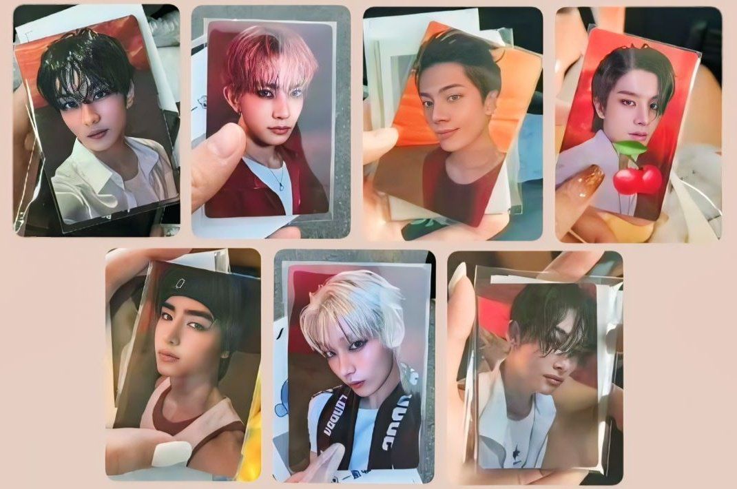 -`♡´- Mini Giveaway -`♡´-

1 pc yzy boleh pilih member untuk 1 orang pemenang (kecuali jungwon and jake krn udh punya aku🤭)

Rules:
* Rt/Like 
* Blh follow aku blh enggk bebas
* Reply apa aja+mau member siapa

Note : brg po jd harus sabar ygy

End klu aku gk sibuk/mingdep😉