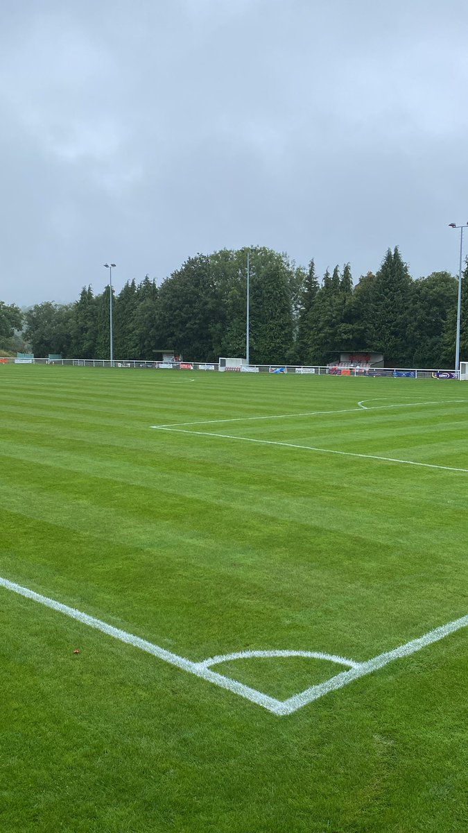 Well it’s Derby Day. Meadowbank is ready for Shortwood Reserves against our friend on the hill Minchinhampton