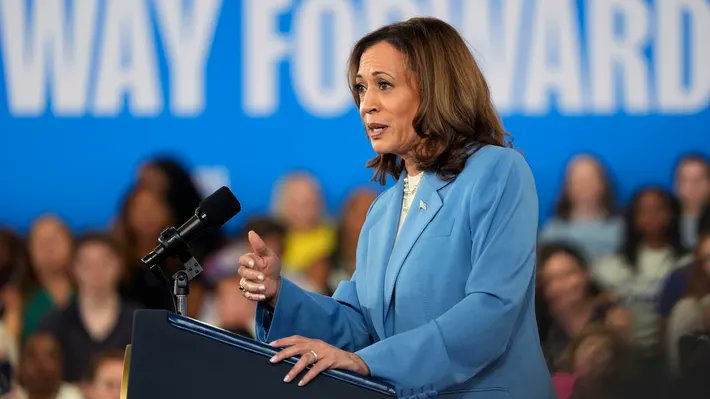 MarioNawfal's tweet photo. 🇺🇸GOV. ABBOTT: WE SECURED THE BORDER - BIDEN AND KAMALA DIDN’T
Announcing a sharp drop in border crossings in 2024, he argued it was due to the efforts of Texas rather than the policies of the Biden administration, which he said have hurt, not helped, the effort to secure the border.
“Texas has the largest border of any state in the United States of America.
And, in the early years of the Biden administration, it was Texas that was being overrun by the illegal immigration policies that were promoted and implemented by Biden and by Harris.”
Abbott credited the aggressive strategy under Operation Lone Star that sent troops and resources to the border, building its own border wall after the Biden administration stopped construction, setting up buoys in the Rio Grande, and installing razor wire fence.
Source: Fox News