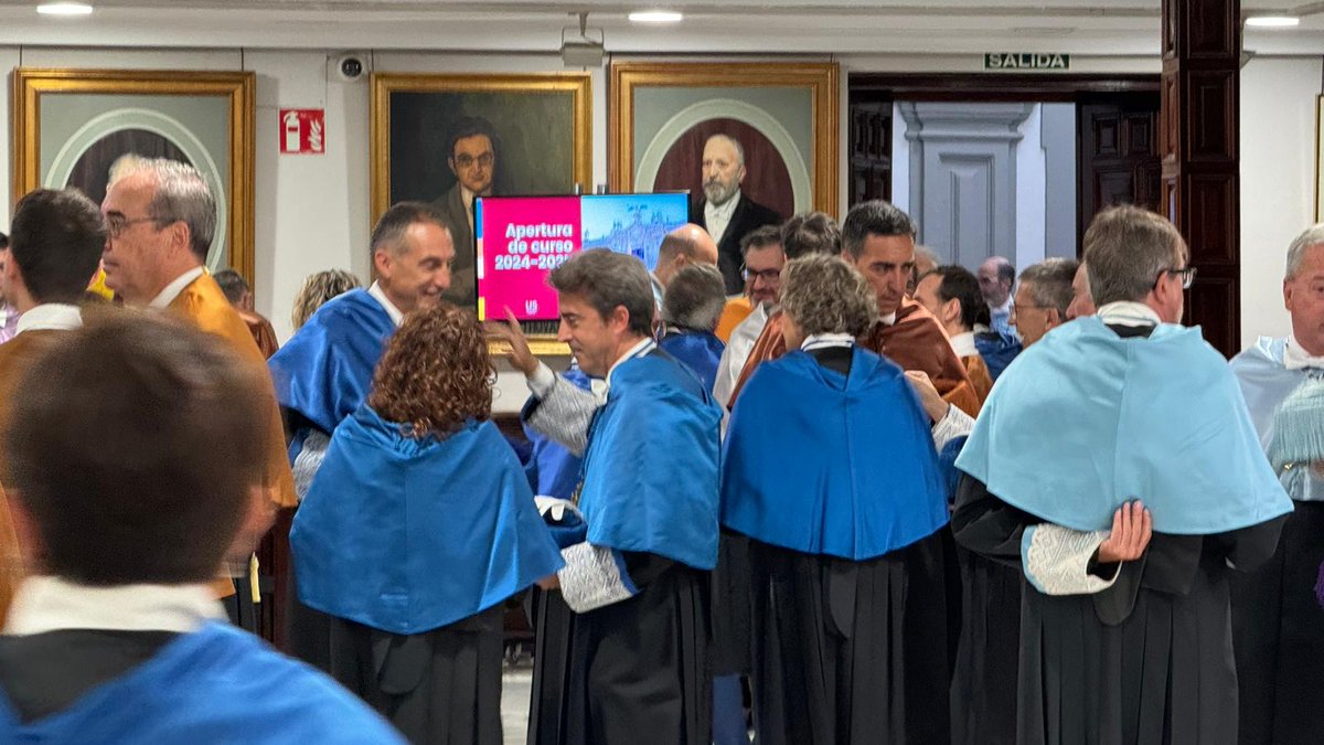 Universidad de Sevilla tweet media