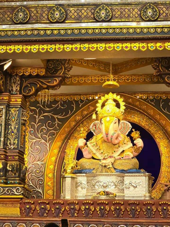 Lokesh6767's tweet photo. Happy Ganesh Chaturthi 🙏❤️ https://t.co/csyO9RJhMd