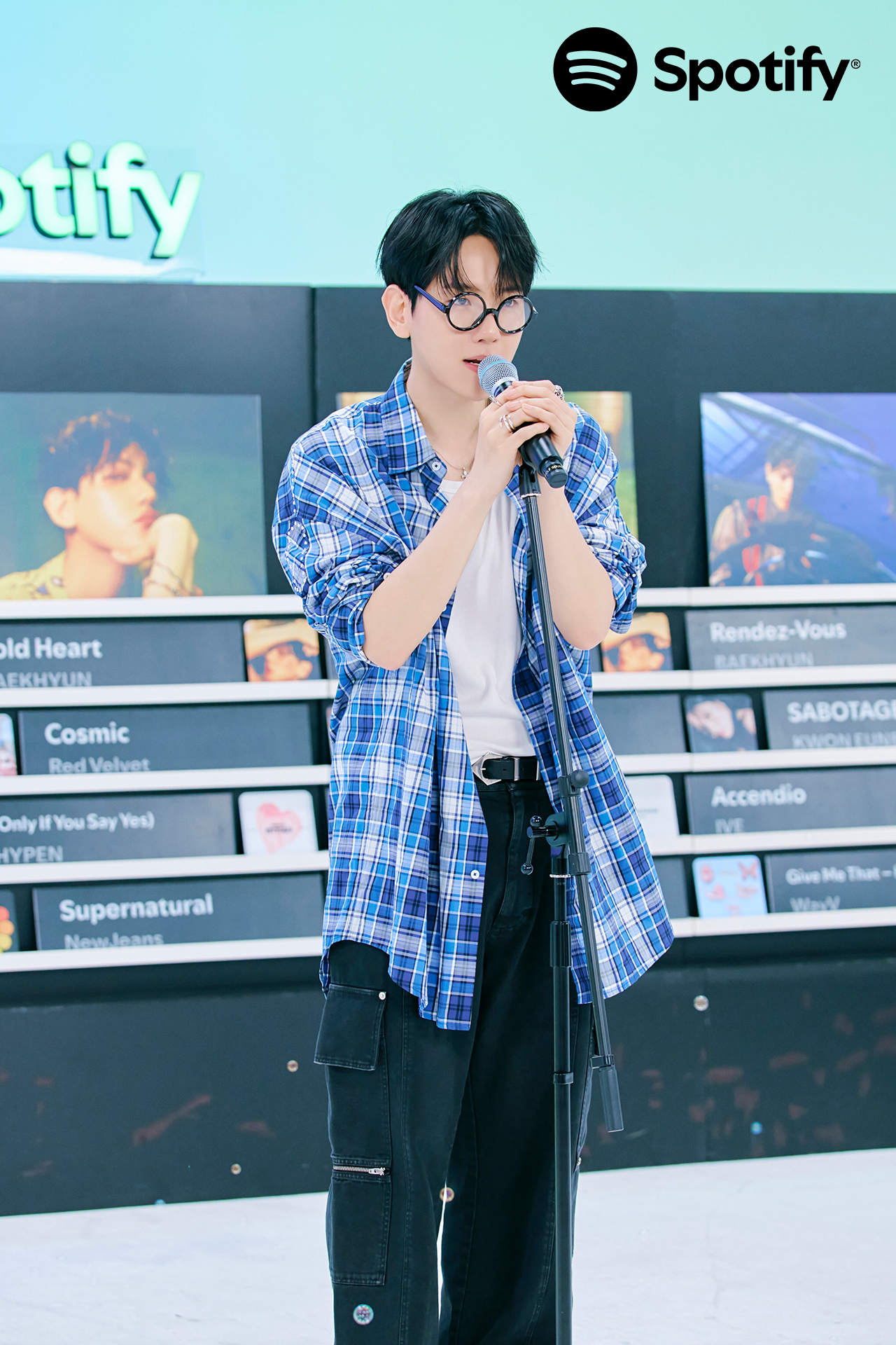 GW3WerUa8AAdODv.jpg:orig