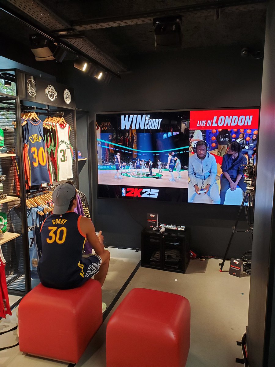 Le WIN THE COURT #NBA2K25 est déjà lancé ⚔️

J'ai besoin de vous pour repartir avec la victoire ! 
Ça se passe au 1er étage du NBA Store de Paris 
📍20 Bd Saint-Michel, 75005 Paris

Beaucoup de lots à gagner 🎁