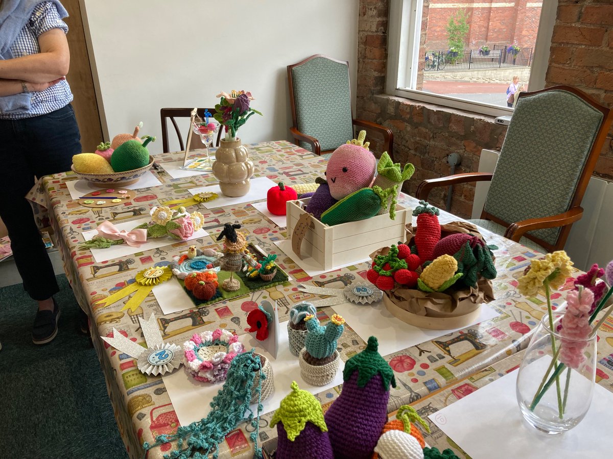 Many thanks to the Crafty Corner a great local independent business in #Macclesfield. Delighted to give a little help in judging their fruit and vegetable knitting and crochet competition. We have a lot of talent in our town #MacclesfieldBuildingOurFutureTogether