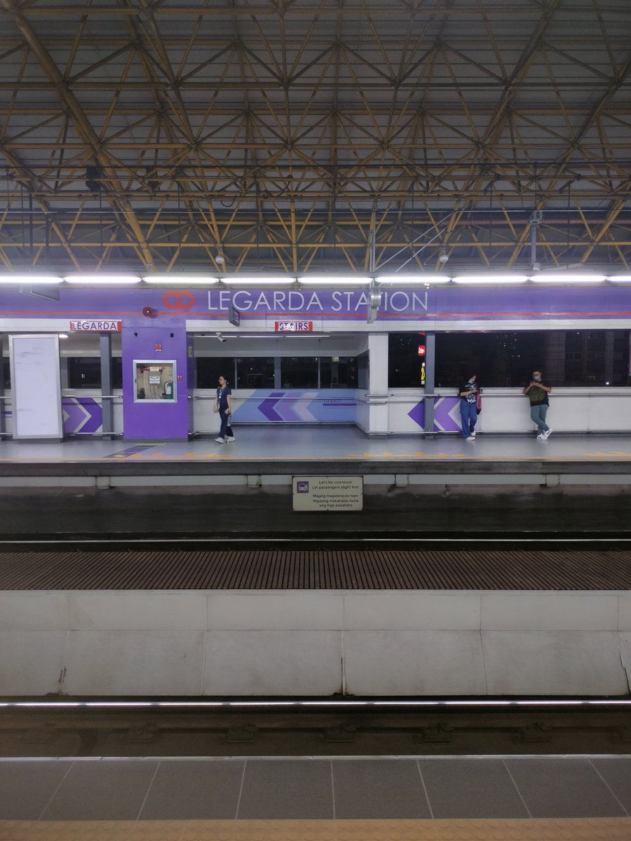 studiezsiya's tweet photo. sept 7 2024 — school log #2

it's actually the first time that Legarda station was empty?! [but still, the train was full (⁠｡⁠ŏ⁠﹏⁠ŏ⁠)]

#lifetwt #lifetwtph #archivetwt https://t.co/nHzuDYvKmS
