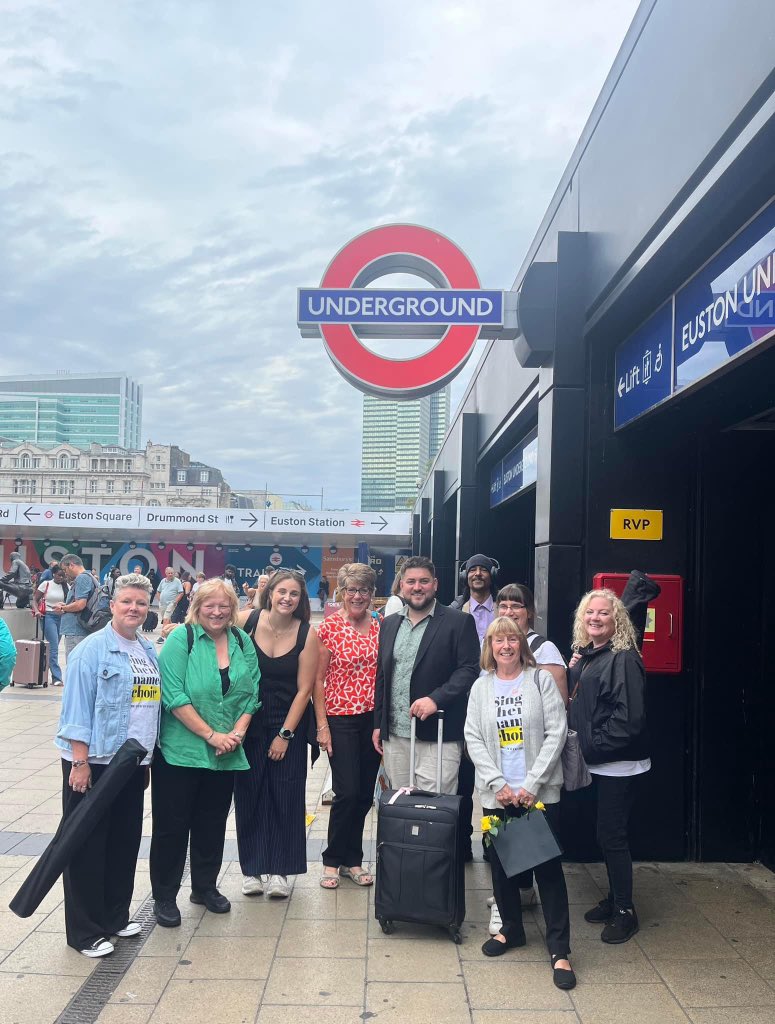 Sing Their Name Choir (@singtheirname) on Twitter photo The Sing Their Name Choir ‘On Tour’ 😃 Meeting up with other members soon for the <a href="/OllysFuture/">Olly's Future</a> Time Together Service at St. Martin-in-the-Fields Church, London 🎶🎶 The Sing Their Name Choir ‘On Tour’ 😃 Meeting up with other members soon for the <a href="/OllysFuture/">Olly's Future</a> Time Together Service at St. Martin-in-the-Fields Church, London 🎶🎶