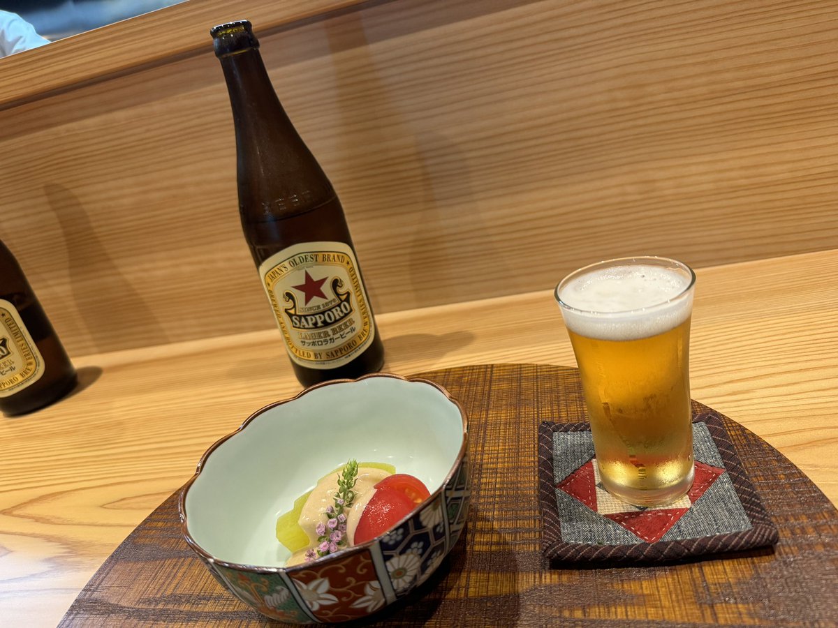 kenty580731's tweet image. 赤星から始まる最高の夜

それでは今日もこの一曲を聴いてください

全ての人に酔い夜を

#旨いもんや
#根っこ
#別邸
#お料理 
#種 
#赤星
#サッポロらがー