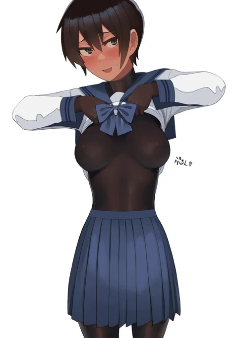 …グイッ 