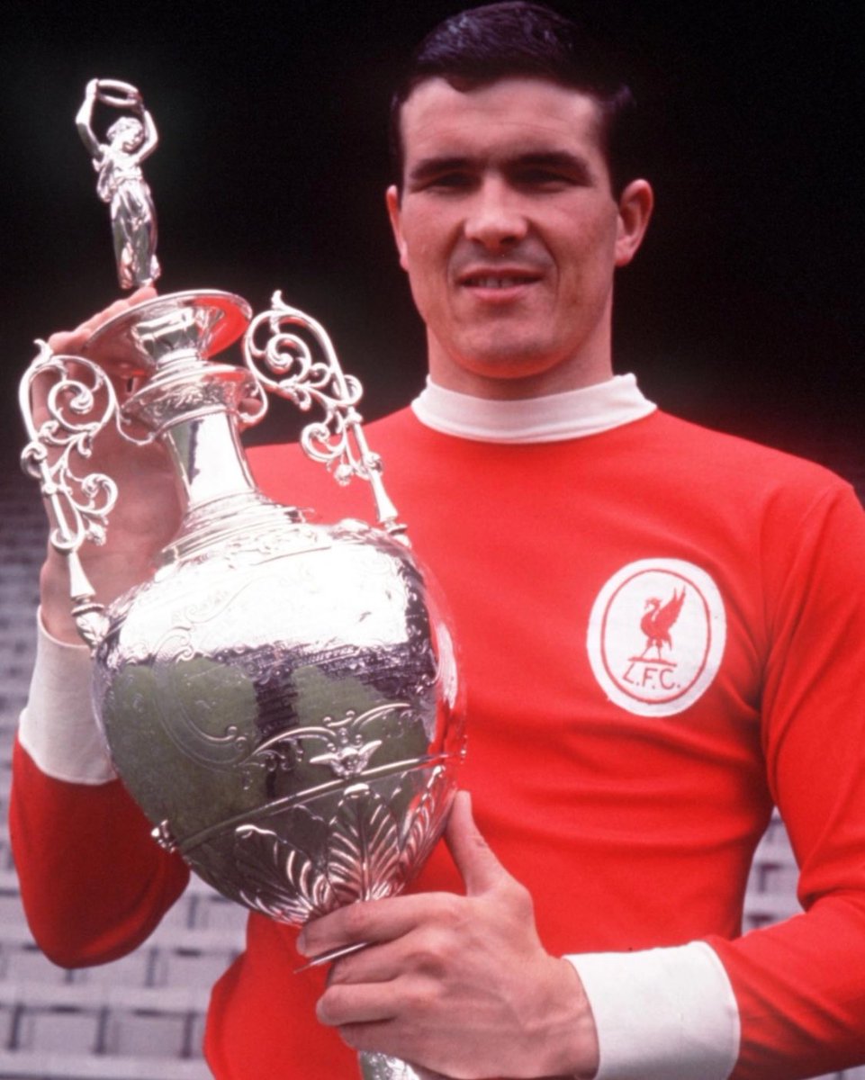 A giant of a man &amp; a giant of a player. 
Everything at <a href="/LFC/">Liverpool FC</a> starts with people like Big Ron. 
RIP ❤️