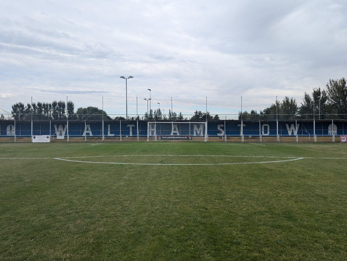 A fresh new look for the North Stand at Wadham Lodge, thanks to our friends at <a href="/woodstreetwalls/">Wood Street Walls, Mural Painters & Public Art</a> and <a href="/PinterFreshBeer/">Pinter</a>.

Just in care you forgot where you were 😉
