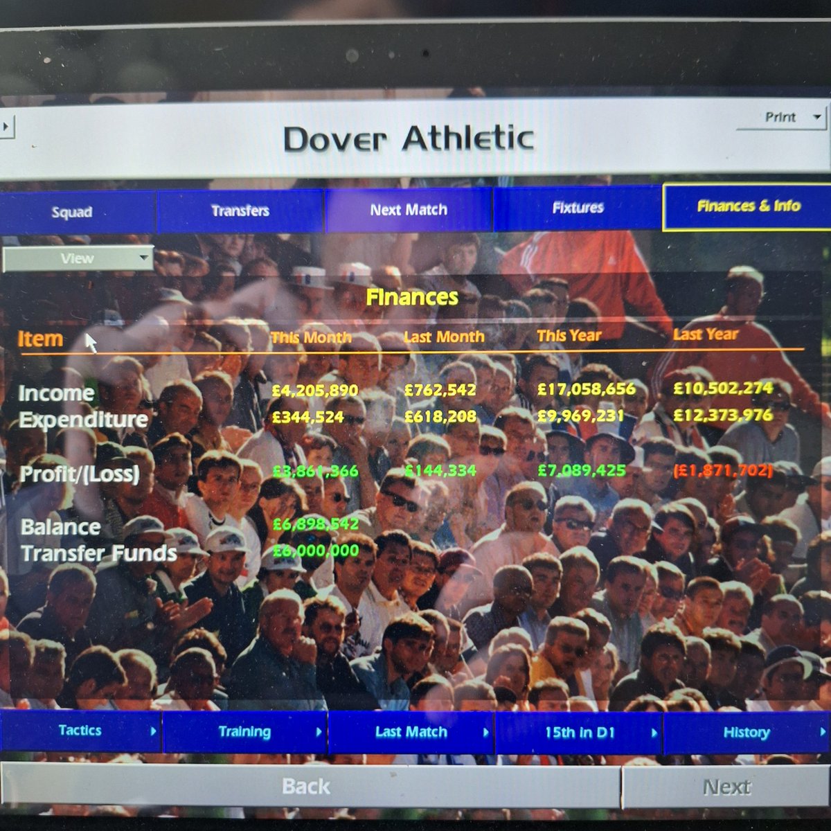 RickHolloway82's tweet image. So thats it, 48hrs completed straight through. I would like to say a massive thankyou to everyone who donated, commented and joined me along this CM journey. 
So far £885 raised so far, which is absolutely amazing!
MIKE ⚽️♥️4️⃣8️⃣🕰👍
Please share x Nap now
justgiving.com/page/rick-holl…