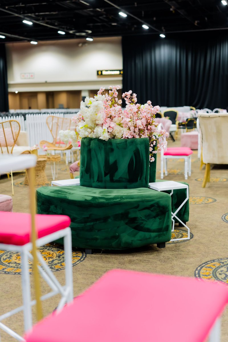 nonoevents's tweet photo. Somizi’s Shades of Pink 
Thank you @somizi 🙏 
#Somizi’sShadesOfPink 
#ShadesOfPinkTheme #Celebration #Deco #Cabanas #CocktailSeating #LoungeSeating #Photobooth #Celebration #CelebratingWomen’sMonth
#Deco #Flowers #Balloons #NonoEvents https://t.co/3bduHRIdcC