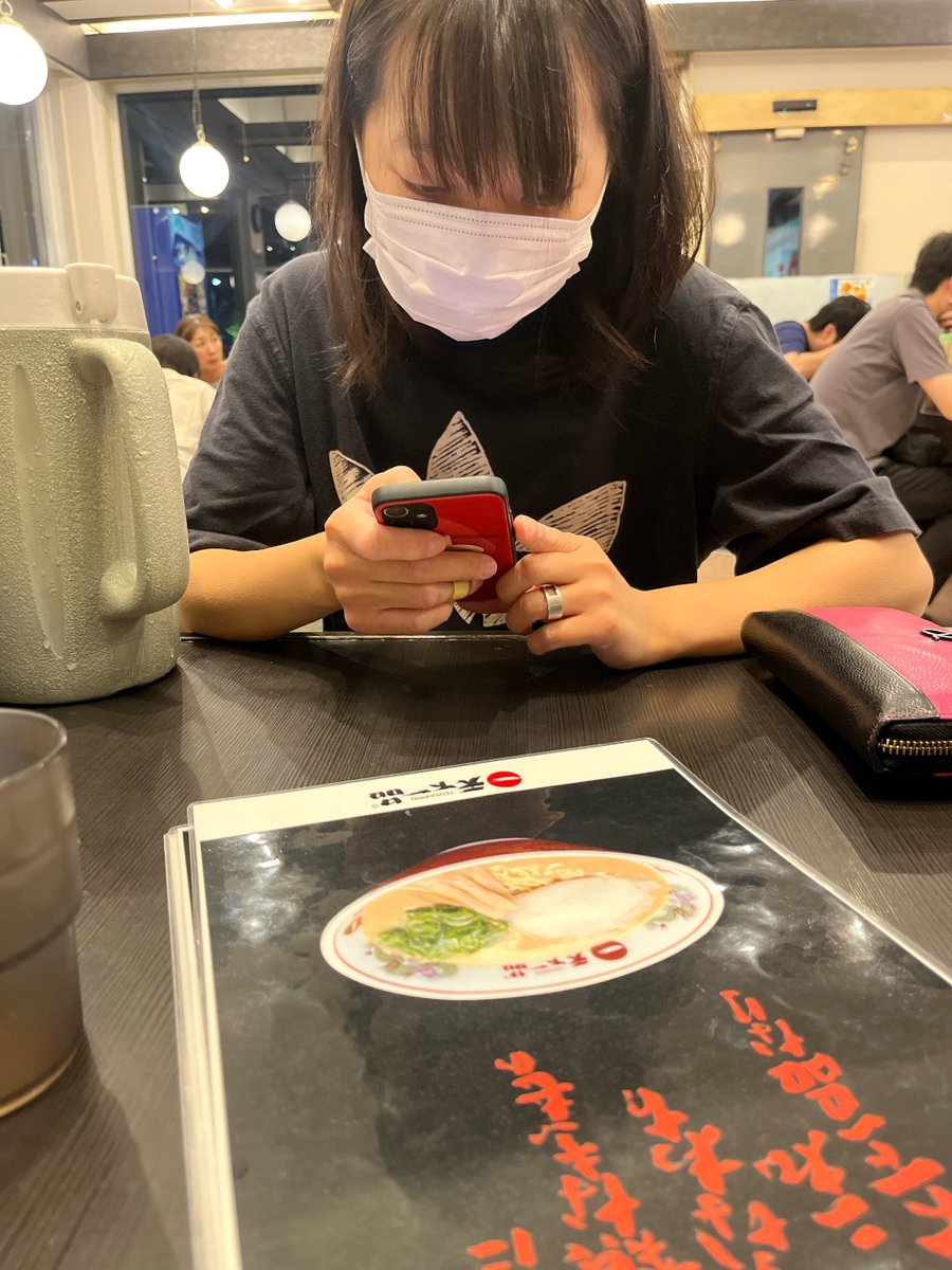 彼女と下品にきた