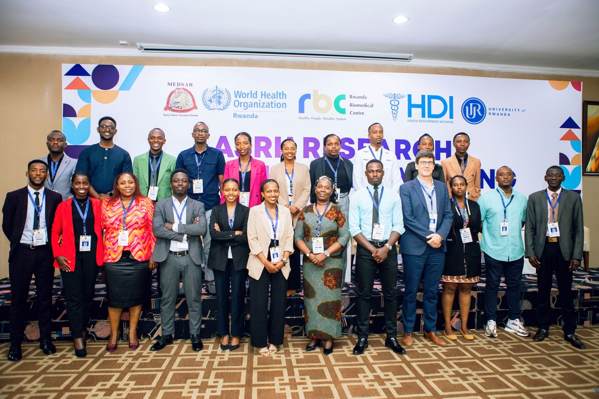 medsar_rwanda's tweet photo. HAPPENING NOW #ASRHResearch
Co-Principal Investigator and ASRH research coordinator, Dr. Norbert guiding us through the journey of our ASRH research at today's dissemination meeting. His insights and leadership have been instrumental in shaping this impactful study! #VivaMEDSAR https://t.co/BerGOOPP8J