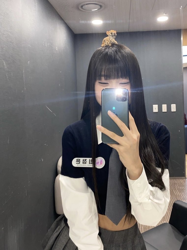 izna_offcl's tweet image. [izME📮]

치타쩡｡｡｡｡🤎🐆

#izna #이즈나
#CHOIJUNGEUN #최정은