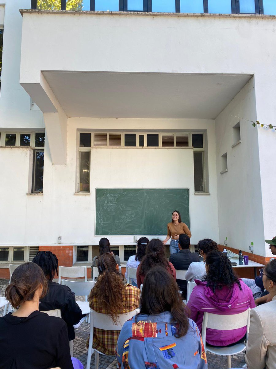 IGC PhD Delegates (@phd_igc) on Twitter photo After the holiday break we resumed our Chalk Talk series with PhD student Monica Louro from the <a href="/KarinaXavierLab/">Karina B. Xavier</a> teaching us about community interactions and contributions to bacterial biofilm formation!
Keep up the exciting research Monica! 🧫 After the holiday break we resumed our Chalk Talk series with PhD student Monica Louro from the <a href="/KarinaXavierLab/">Karina B. Xavier</a> teaching us about community interactions and contributions to bacterial biofilm formation!
Keep up the exciting research Monica! 🧫