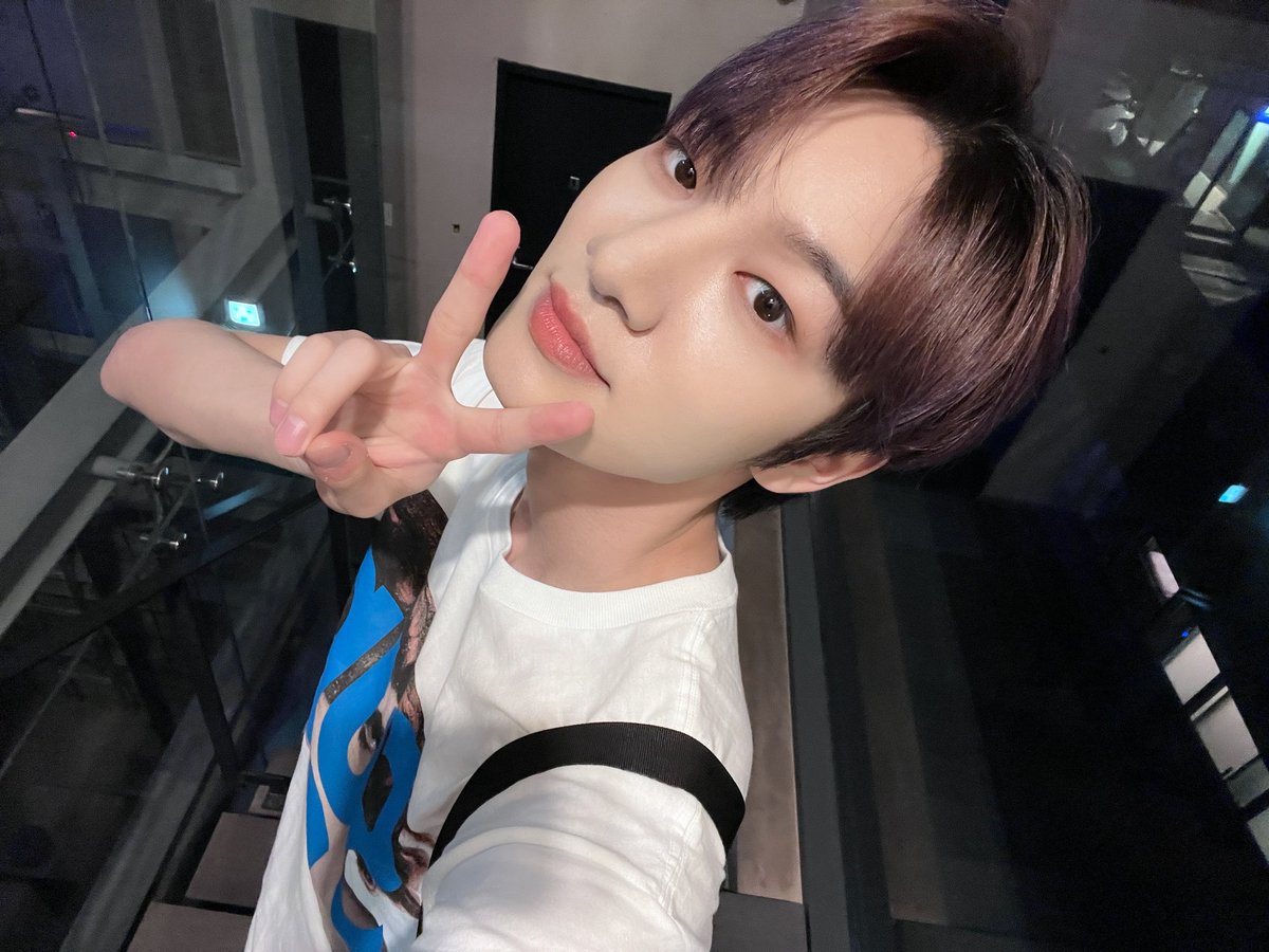 HUIJUNLOOK's tweet image. ✌🏻